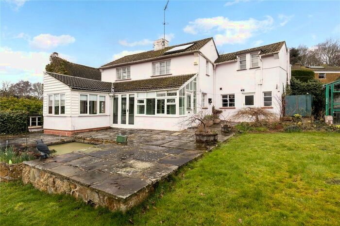 2 Bedroom Detached House For Sale In Whiteway, Mollington, Banbury, Oxfordshire, OX17