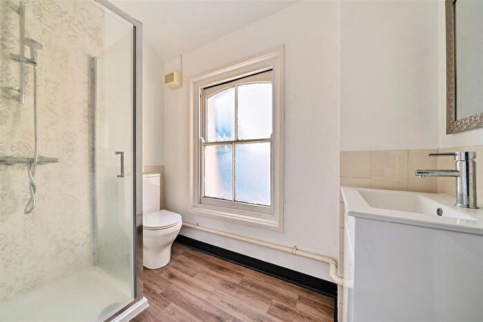 3 Bedroom End Of Terrace House For Sale In Alexandra Terrace, Dorchester, DT1
