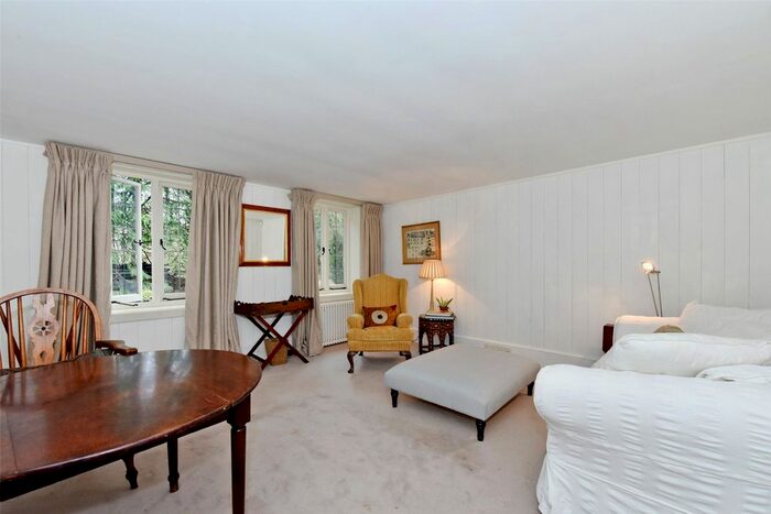 2 Bedroom Property To Rent In Turville Heath, Turville Heath, Henley-On-Thames RG9