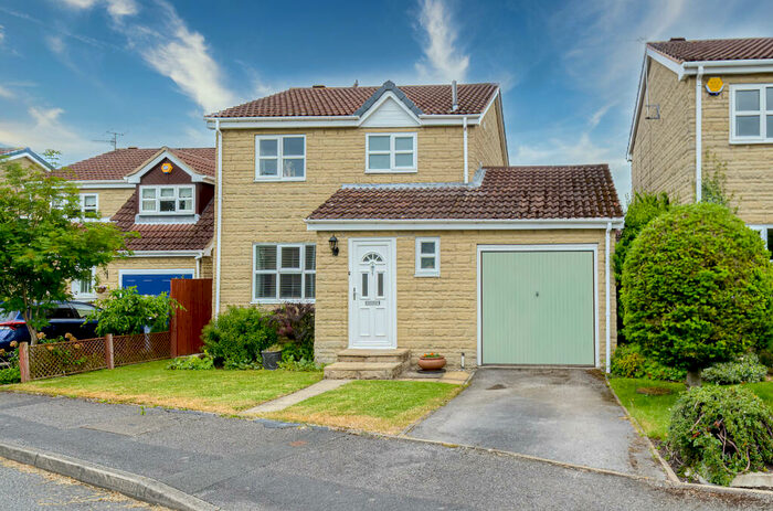 3 Bedroom Detached House For Sale In Old Mill Drive, Chesterfield, S41