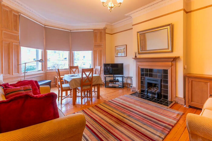 2 Bedroom Flat To Rent In L &#; Murrayfield Gardens, Edinburgh, EH12