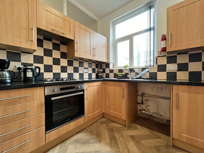 2 Bedroom Maisonette To Rent In Osborne Road, Blackpool, Lancashire, FY4