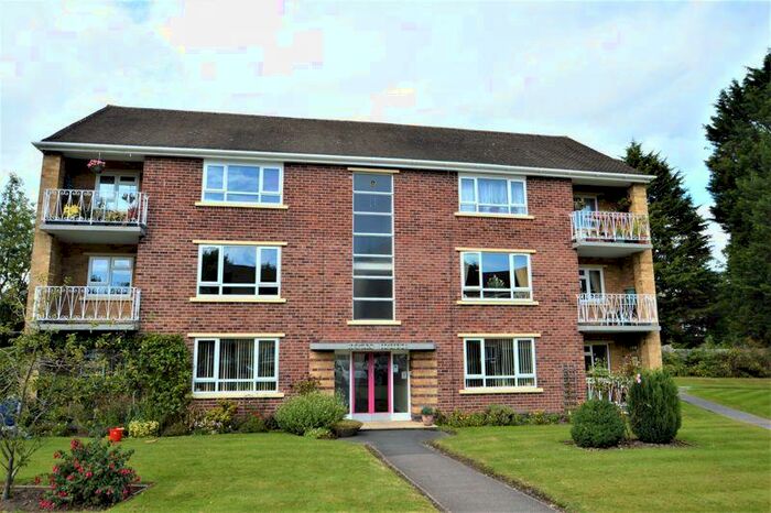 2 Bedroom Flat To Rent In Regan House, Charlecott Close, Moseley, B13