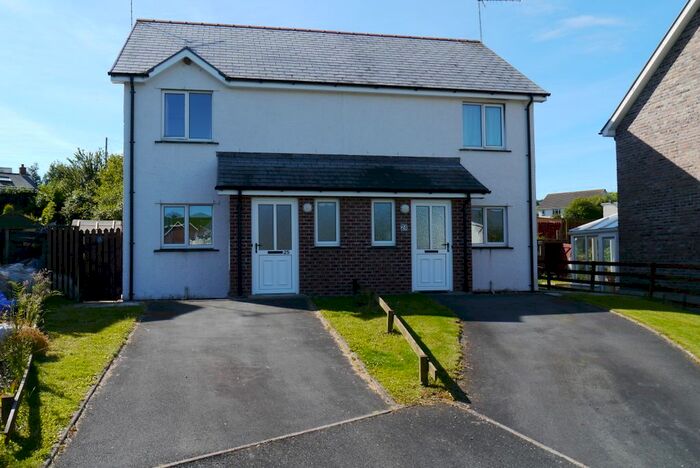 2 Bedroom Semi-Detached House To Rent In Dol Helyg, Penrhyncoch, SY23