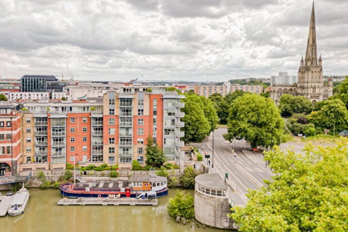 4 Bedroom Apartment For Sale In Redcliff Backs, Bristol, BS1