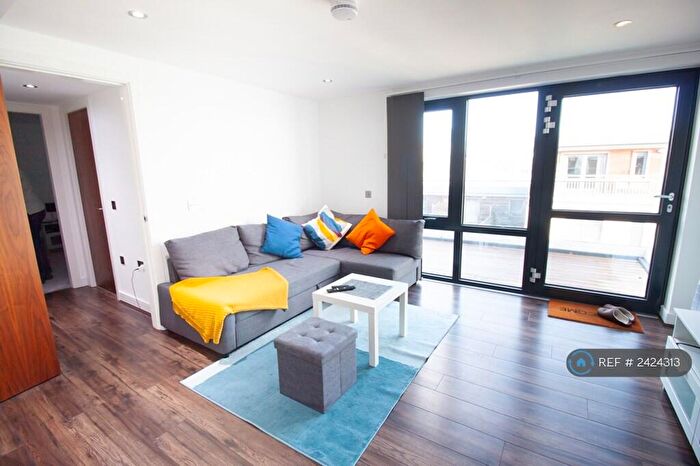 2 Bedroom Penthouse To Rent In Ridley House, Birmingham, B1