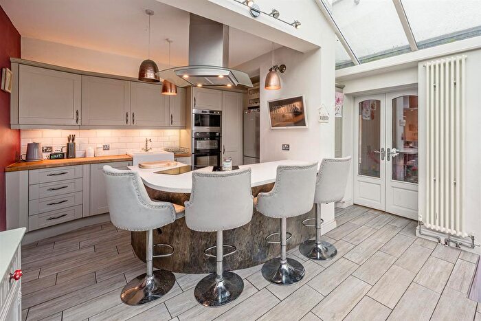 4 Bedroom Detached House For Sale In Swindon Cottage, High Street, Swindon, DY3