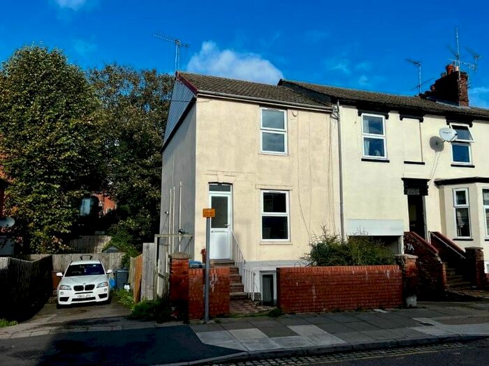 2 Bedroom Maisonette To Rent In Cemetery Road, Ipswich, IP4