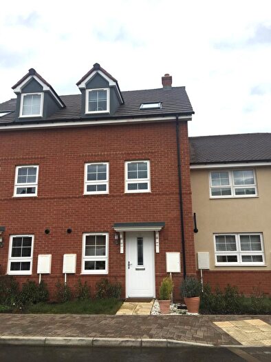 3 Bedroom Terraced House To Rent In Swithin Lane, Buckingham, MK18