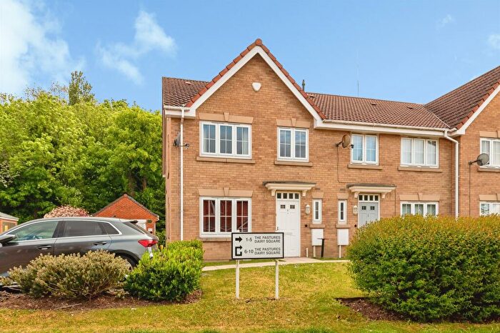 2 Bedroom End Of Terrace House For Sale In The Pastures, Nottingham, NG8