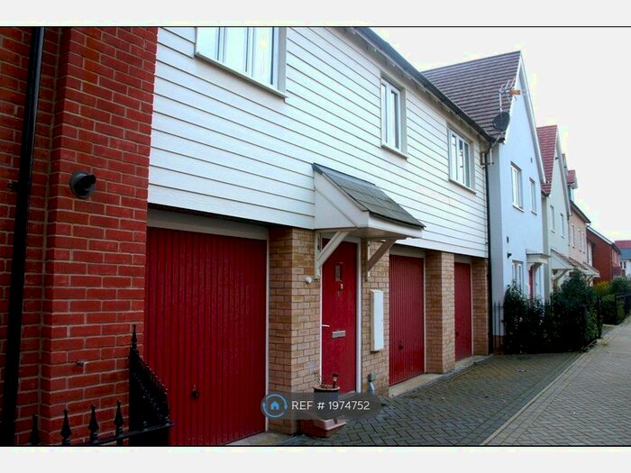 2 Bedroom Maisonette To Rent In Fowler Road, Colchester, CO2