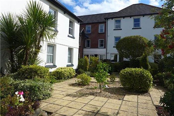 1 Bedroom Retirement Property To Rent In Hamilton Court, Salterton Road, Exmouth, EX8