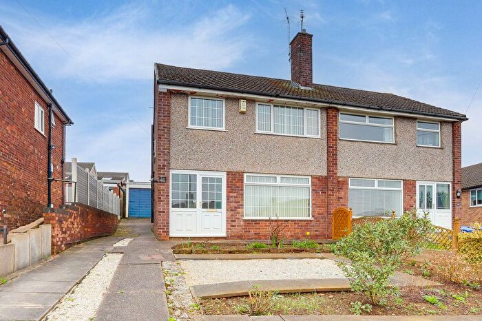 3 Bedroom Semi Detached House For Sale In St. Patricks Road, Hucknall, NG15