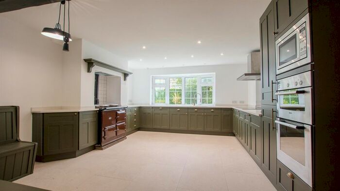 4 Bedroom Detached House To Rent In Yew Tree Farm, Cross Moor Lane, Haxby, York, YO32