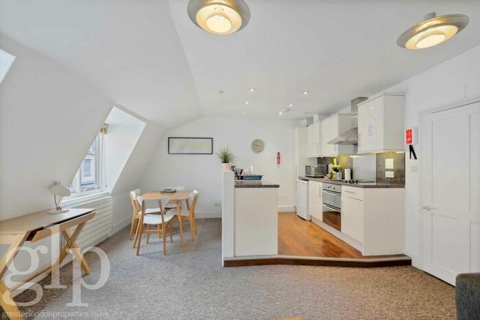 1 Bedroom Flat To Rent In Gower Street, Bloomsbury, WC1E