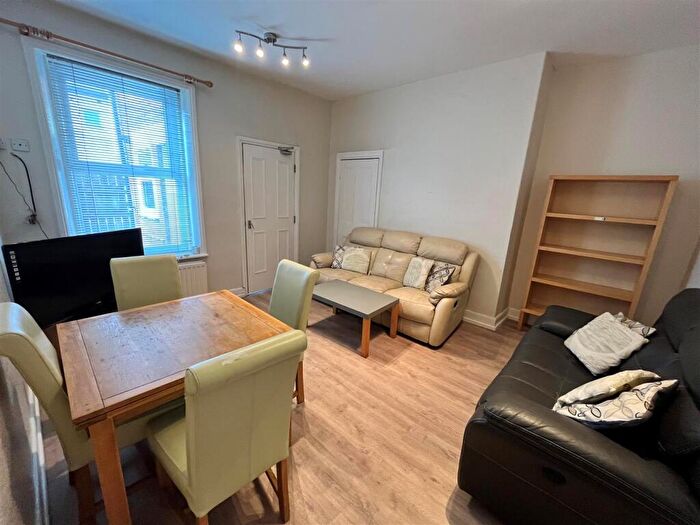 5 Bedroom Terraced House To Rent In Sixth Avenue, Heaton, NE6