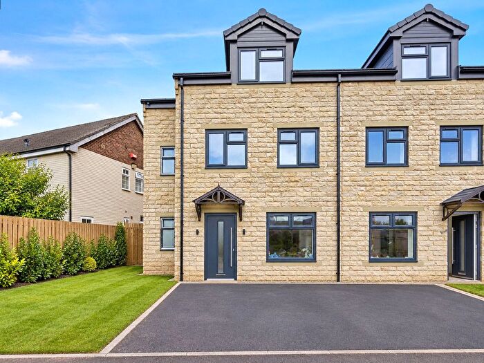 4 Bedroom Semi Detached House For Sale In Allerton, Bradford, West Yorkshire, BD15