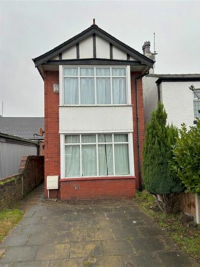 2 Bedroom Detached House To Rent In Norwood Road, Southport, PR8
