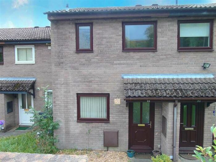 2 Bedroom Semi-Detached House To Rent In Spring Grove, Greenmeadow, Cwmbran, NP44