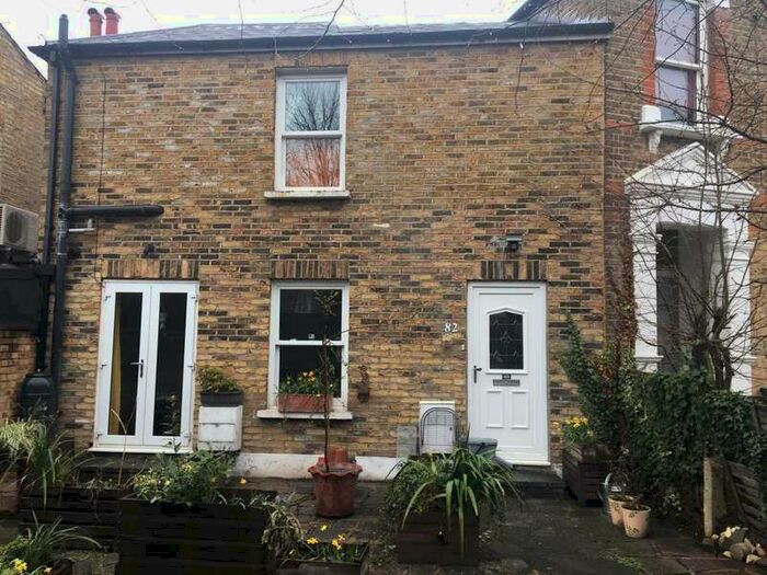 1 Bedroom Terraced House To Rent In Micheldever Road, Lee, London, SE12