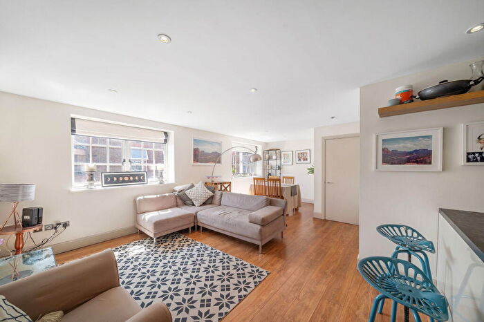 2 Bedroom Flat For Sale In Browning Street, Elephant & Castle, SE17