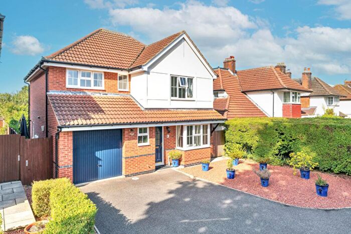 4 Bedroom Detached House For Sale In Green Drift, Royston, SG8