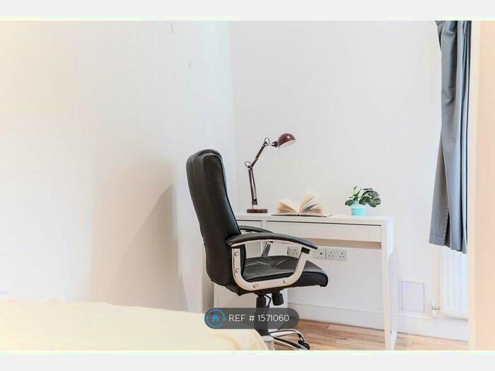 5 Bedroom Flat To Rent In Chalton Street, London, NW1