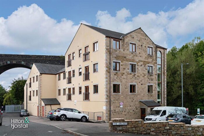 2 Bedroom Apartment To Rent In Cotton Mill Works, Knotts Lane, Colne, BB8