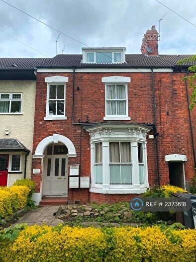 3 Bedroom Flat To Rent In Westbourne Avenue, Hull, HU5