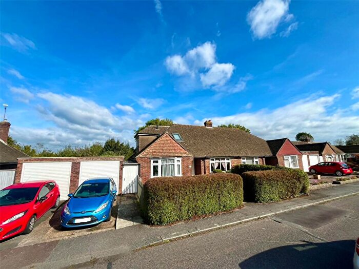 4 Bedroom Bungalow For Sale In Greater Paddock, Ringmer, Lewes, East Sussex, BN8