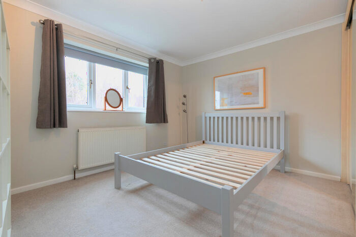4 Bedroom Semi-Detached House To Rent In Cordrey Green, OX4