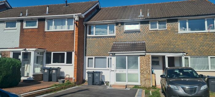 3 Bedroom Town House To Rent In Marie Drive, Acocks Green, B27