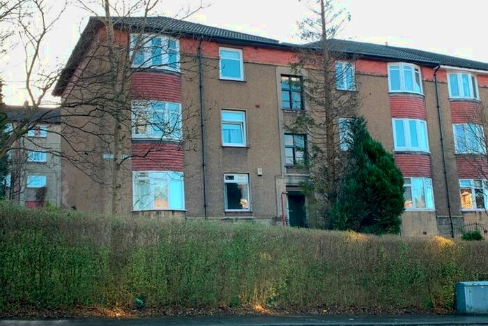 3 Bedroom Flat To Rent In Dorchester Avenue, Kelvindale, Glasgow, G12
