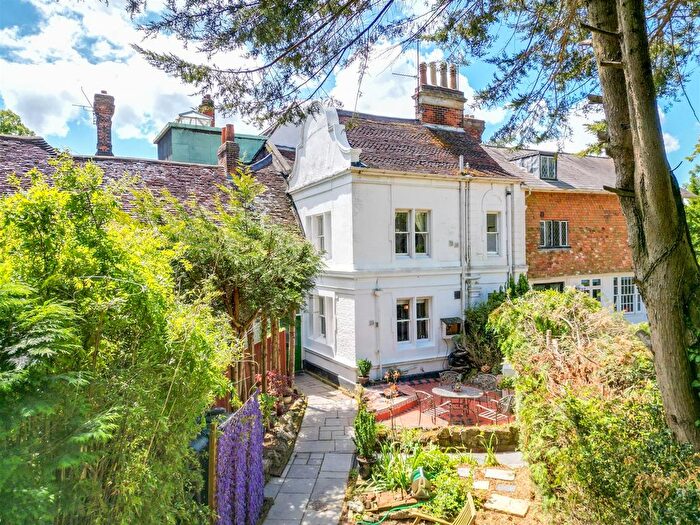 4 Bedroom Property For Sale In Morants Court Road, Dunton Green, Sevenoaks, TN14
