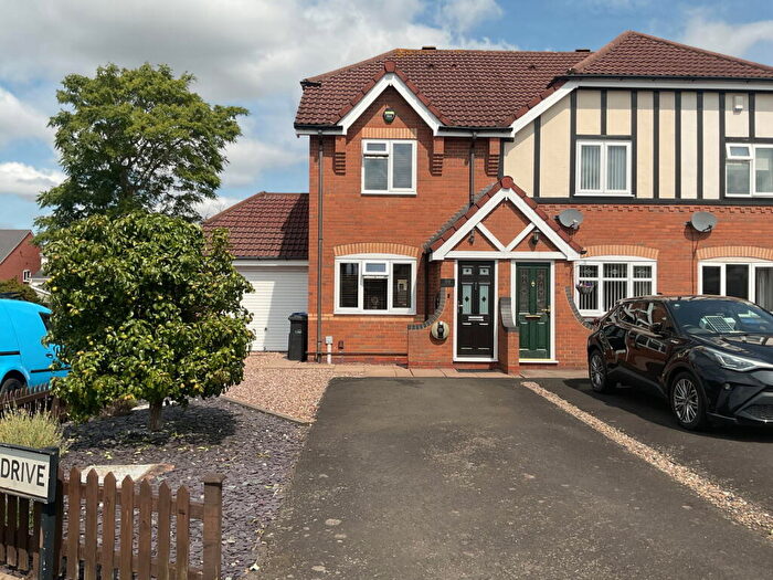 2 Bedroom End Of Terrace House For Sale In Riversleigh Drive, Wordsley, Stourbridge, DY8