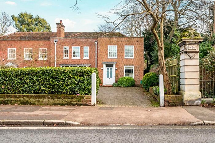 6 Bedroom Semi Detached House For Sale In College Road, Dulwich Village, SE21