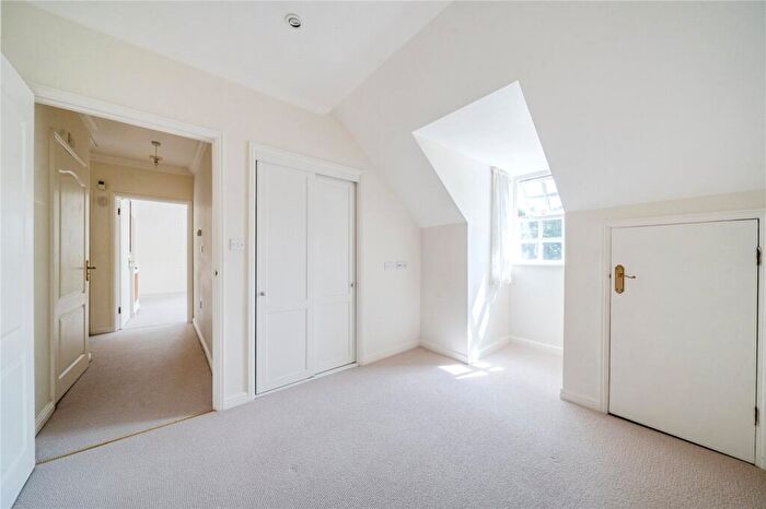2 Bedroom Retirement Property For Sale In Ravens Court, Castle Village, Berkhamsted, Hertfordshire, HP4