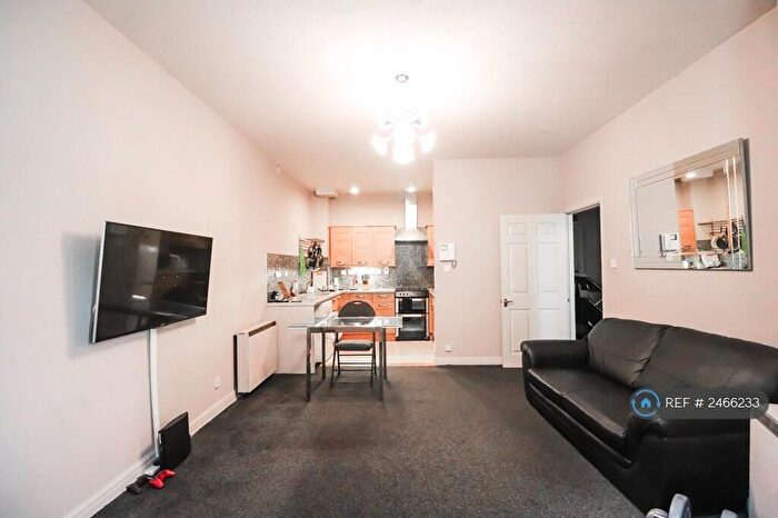 1 Bedroom Flat To Rent In Bombay House, Manchester, M1