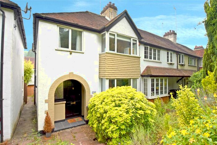 3 Bedroom End Of Terrace House To Rent In Godstone Road, Purley, CR8