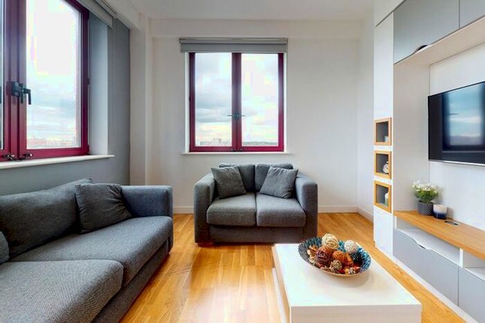 2 Bedroom Flat To Rent In Apt, Q One Residence #, LS2