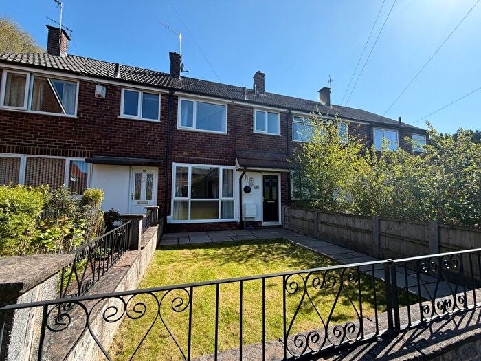 3 Bedroom Terraced House For Sale In Wolsey Close, Radcliffe, Manchester, M26
