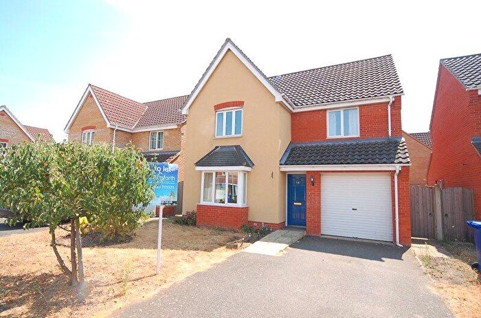 3 Bedroom Detached House To Rent In Linden Walk, Beck Row, Bury St. Edmunds, Suffolk, IP28