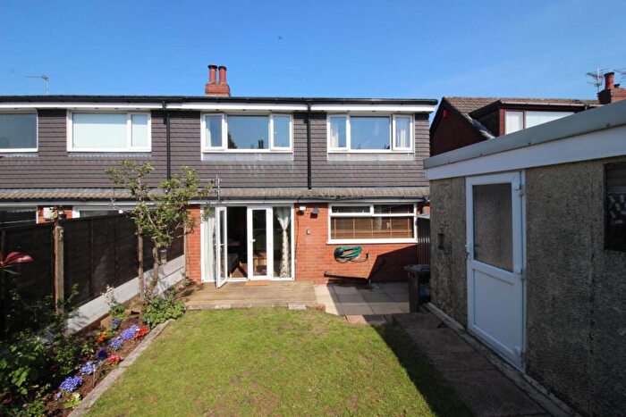3 Bedroom Semi-Detached House To Rent In Pole Lane, Darwen, BB3