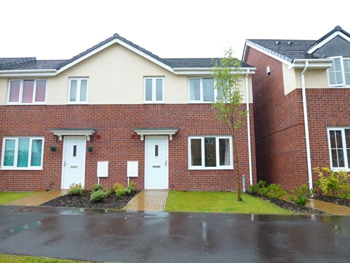 2 Bedroom Mews To Rent In Coopers Place, Buckshaw Village, PR7