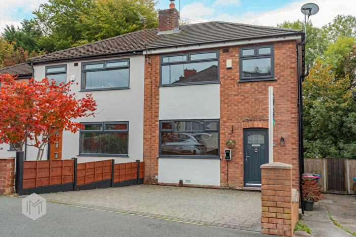 3 Bedroom Semi-Detached House For Sale In Ringlow Park Road, Swinton, Manchester, M27