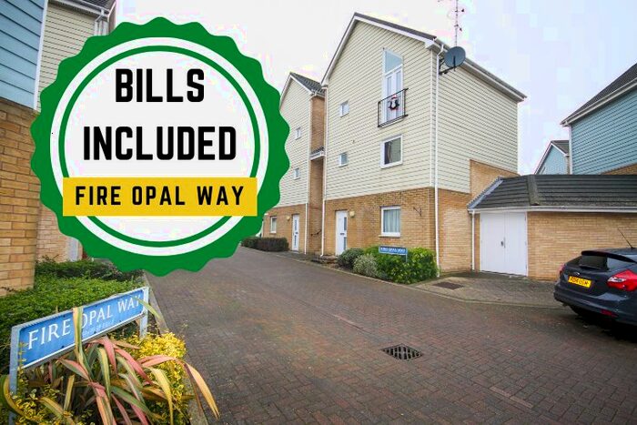 2 Bedroom Flat To Rent In Fire Opal Way, Sittingbourne, ME10