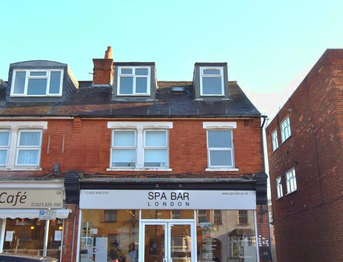 2 Bedroom Flat To Rent In High Street, Northwood, HA6