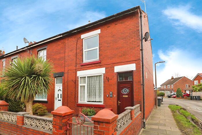 3 Bedroom End Terrace House For Sale In Bradley Fold Road, Ainsworth, Bolton, BL2
