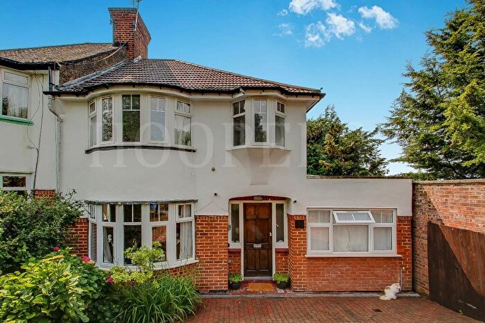 4 Bedroom Semi-Detached House For Sale In Beverley Gardens, Wembley, HA9