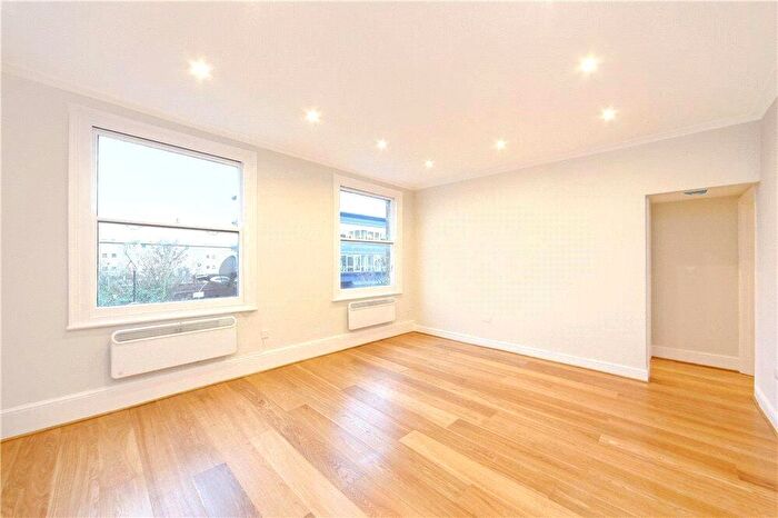 2 Bedroom Apartment To Rent In Chalk Farm Road, Chalk Farm, London, NW1